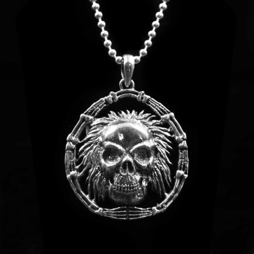 PENDANT - SILVER PIRATE SKULL